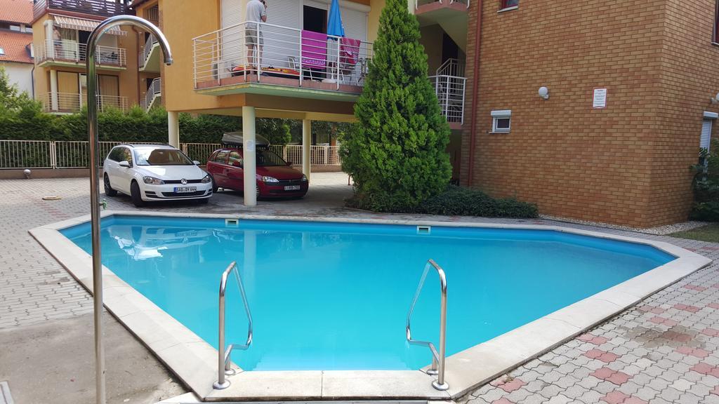 Siofoki Beach Apartman Luaran gambar